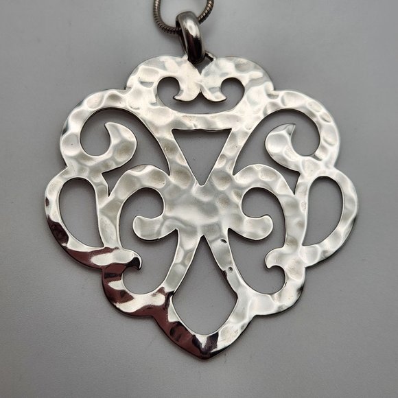 Silpada Eden Sterling Silver 925 Hammered Cut Out Pendant Necklace 18" + 2" - Picture 10 of 11